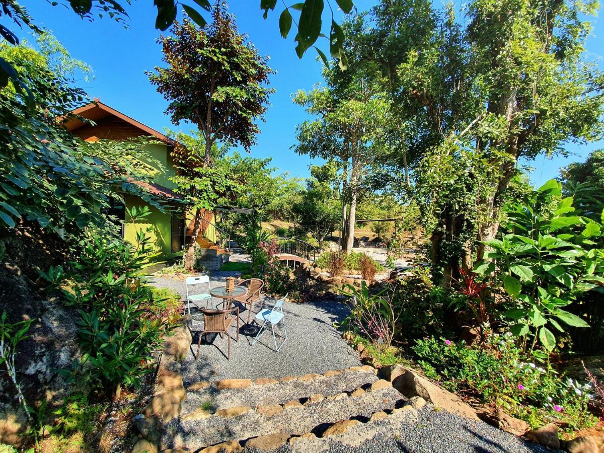 Utopai Stone Garden Vacation Home, Pai! Ban Muang Soi ภายนอก รูปภาพ