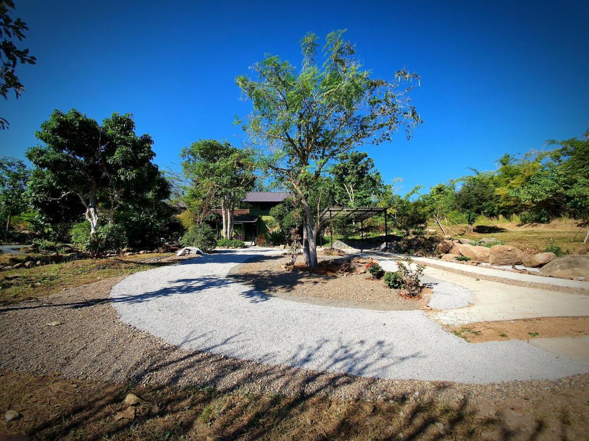 Utopai Stone Garden Vacation Home, Pai! Ban Muang Soi ภายนอก รูปภาพ